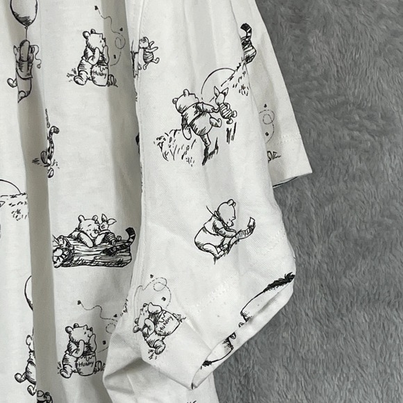 Disney Winnie The Pooh Womens 2XL Sleep Shirt Black White Print Pajama Night Top - Picture 4 of 6